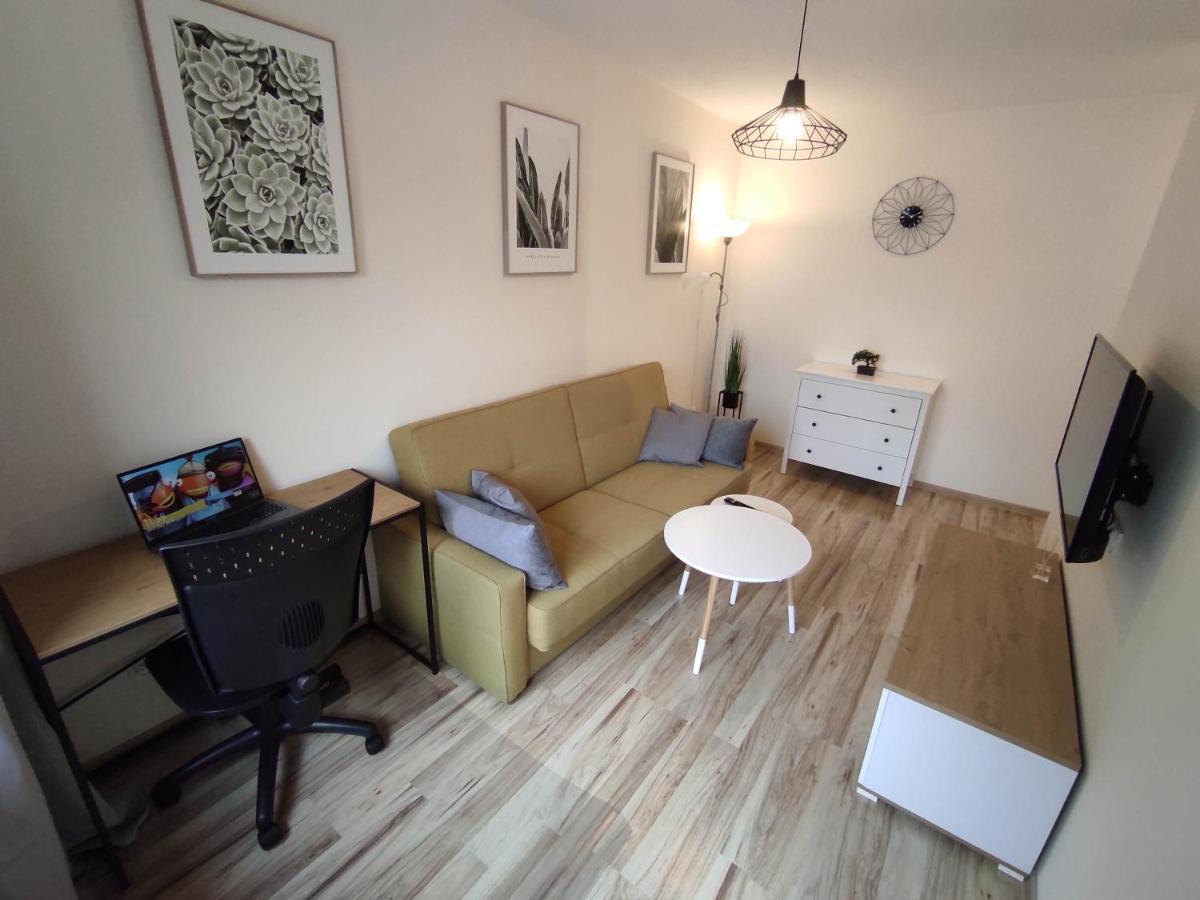 ***Casablanca Apartament*** - 40M² ✓ รืบนิค ภายนอก รูปภาพ